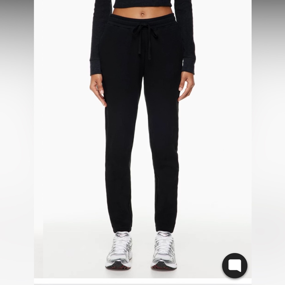 TNA joggers size XS ARITZIA